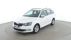 Vit Begagnad 2016 Skoda Fabia Style Kombi | 98 000 kr (Marknadspris)