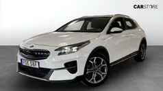 Vit (white) Begagnad 2021 Kia XCeed Advance SUV | 239 900 kr (Marknadspris)