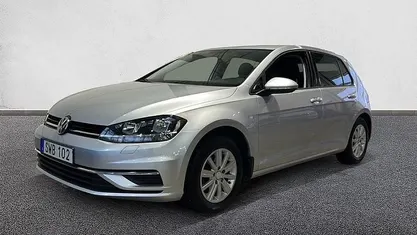 Silver Begagnad 2018 VW Golf VII Kombi | 129 000 kr (Marknadspris)