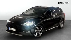 Svart Begagnad 2020 Ford Focus Active Kombi | 169 900 kr (Marknadspris)