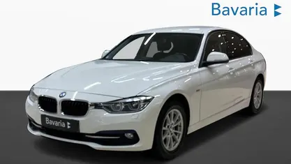 Begagnad 2015 BMW 320 Sport Line Sedan | 165 700 kr (Marknadspris)