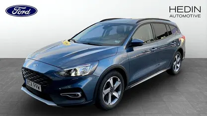 Blå Begagnad 2021 Ford Focus Active Kombi | 154 900 kr (Superpris)