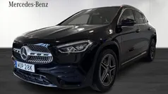 Svart (black) Begagnad 2022 Mercedes GLA200 AMG line SUV | 389 000 kr (Marknadspris)
