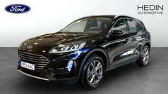 Svart (black) Begagnad 2021 Ford Kuga Titanium SUV | 244 900 kr (Bra pris)