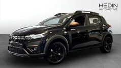 Svart (black) Ny 2025 Dacia Sandero Extreme Halvkombi | 256 200 kr (Marknadspris)