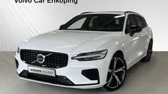 Vit Begagnad 2022 Volvo V60 Plus Kombi | 369 900 kr (Bra pris)