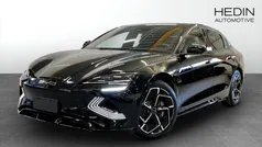 Svart (black) Begagnad 2024 BYD Seal Sedan | 489 700 kr