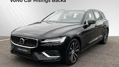 Svart Begagnad 2024 Volvo V60 Plus Kombi | 492 900 kr (Marknadspris)