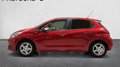 Okänd Begagnad 2016 Peugeot 208 Style Halvkombi | 74 900 kr (Marknadspris)