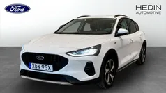 Vit (white) Begagnad 2024 Ford Focus Active Halvkombi | 219 900 kr (Lite dyr)