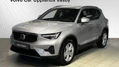 Silver Begagnad 2024 Volvo XC40 Core SUV | 349 900 kr (Bra pris)