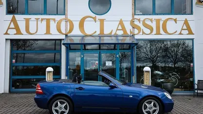 Begagnad Mercedes SLK230 193 HK (141 kW) 1999 Röd metallic Cab