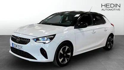 Begagnad Opel Corsa-e Elegance 100 kW (136 HK) 2020 Vit Halvkombi