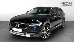 Svart (black) Begagnad 2019 Volvo V90 CC Kombi | 258 700 kr (Bra pris)
