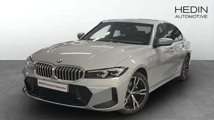Grå Begagnad 2024 BMW 320 Shadowline Sedan | 488 700 kr (Lite dyr)