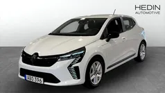 Vit (white) Begagnad 2023 Renault Clio V Evolution Halvkombi | 179 900 kr (Marknadspris)