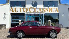 Begagnad 1975 Alfa Romeo 2000 Veloce | 429 000 kr