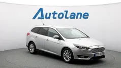 Grå Begagnad 2017 Ford Focus Titanium Kombi | 149 900 kr (Marknadspris)