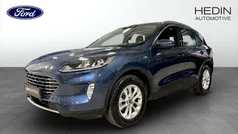 Blå (blue) Begagnad 2021 Ford Kuga Titanium SUV | 259 900 kr (Marknadspris)