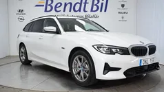 Begagnad 2021 BMW 330e Sport Line Kombi | 284 500 kr (Bra pris)