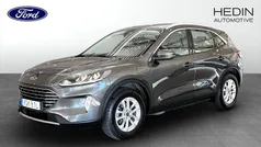 Grå (grey) Begagnad 2022 Ford Kuga Titanium SUV | 244 900 kr (Marknadspris)