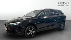 Svart (black) Begagnad 2022 MG MG5 EV Long Range Luxury Kombi | 229 900 kr (Marknadspris)