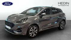 Grå (grey) Begagnad 2022 Ford Puma Gen-E ST-Line SUV | 219 000 kr (Marknadspris)