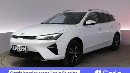 Begagnad MG MG5 EV Long Range Luxury 114 kW (156 HK) 2022 Vit Kombi