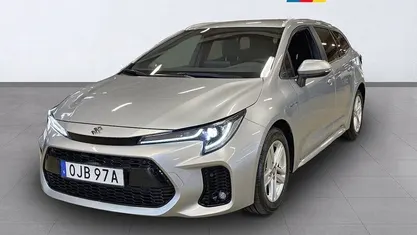 Begagnad Suzuki Swace 140 HK (102 kW) 2023 Kombi