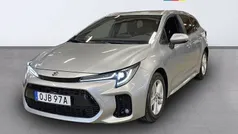 Grå Begagnad 2023 Suzuki Swace Kombi | 279 600 kr (Lite dyr)