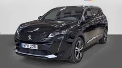 Svart Begagnad 2024 Peugeot 5008 SUV | 309 600 kr (Marknadspris)
