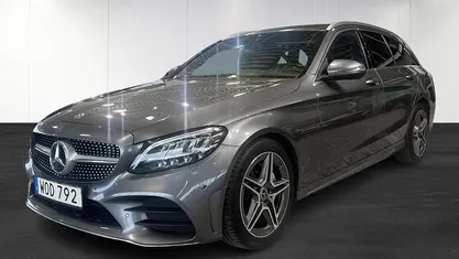 Grå Begagnad 2019 Mercedes C220 AMG line Kombi | 264 900 kr (Marknadspris)