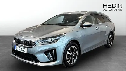 Begagnad Kia Ceed Advance 141 HK (103 kW) 2020 Halvkombi