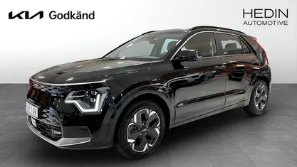 Svart (black) Begagnad 2022 Kia e-Niro SUV | 319 900 kr (Marknadspris)