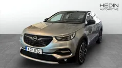 Grå (grey) Begagnad 2021 Opel Grandland X Ultimate SUV | 279 900 kr (Marknadspris)