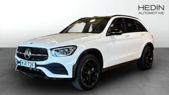 Vit (white) Begagnad 2022 Mercedes GLC300e AMG line Plus SUV | 489 900 kr (Marknadspris)
