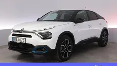 Vit Begagnad 2022 Citroën e-C4 Shine Halvkombi | 219 900 kr (Marknadspris)