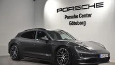 Begagnad 2023 Porsche Taycan Sport Turismo Sedan | 799 000 kr (Marknadspris)