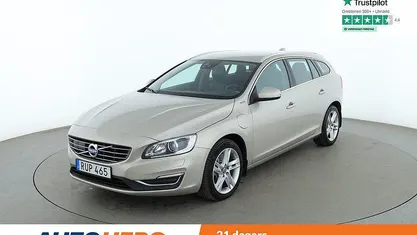 Ljusbrun Begagnad 2016 Volvo V60 Summum Kombi | 189 000 kr (Marknadspris)