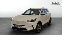 Vit (white) Begagnad 2022 MG ZS Comfort Sedan | 244 900 kr (Bra pris)