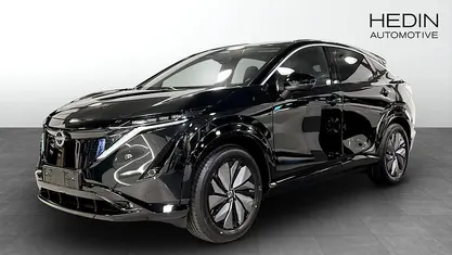 Svart Ny 2025 Nissan Ariya Advance SUV | 525 700 kr (Marknadspris)