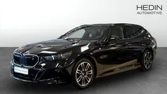 Svart (black) Begagnad 2025 BMW i5 M Sport Sedan | 774 700 kr