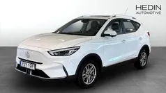 Vit (white) Begagnad 2022 MG ZS Luxury Sedan | 249 900 kr (Bra pris)