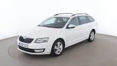 Vit Begagnad 2016 Skoda Octavia Ambition Kombi | 107 000 kr (Marknadspris)