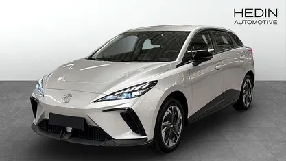 Begagnad MG MG4 EV 125 kW (170 HK) 2024 Halvkombi