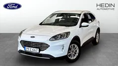 Silver Begagnad 2022 Ford Kuga Titanium SUV | 269 900 kr (Marknadspris)
