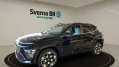 Svartmetallic Begagnad 2023 Hyundai Kona Advanced SUV | 537 400 kr (Bra pris)