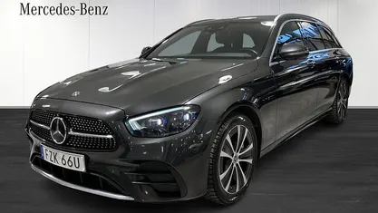 Begagnad Mercedes E300 AMG 2021 Grå Kombi
