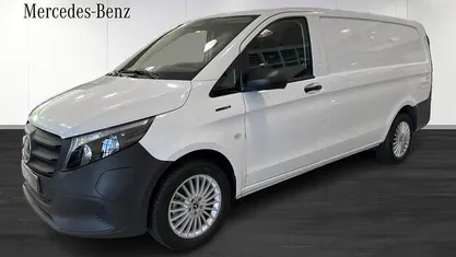 Vit Begagnad 2024 Mercedes e-Vito Minibuss | 469 900 kr (Marknadspris)