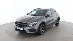 Mörkgrå Begagnad 2018 Mercedes GLA200 AMG SUV | 226 000 kr (Marknadspris)